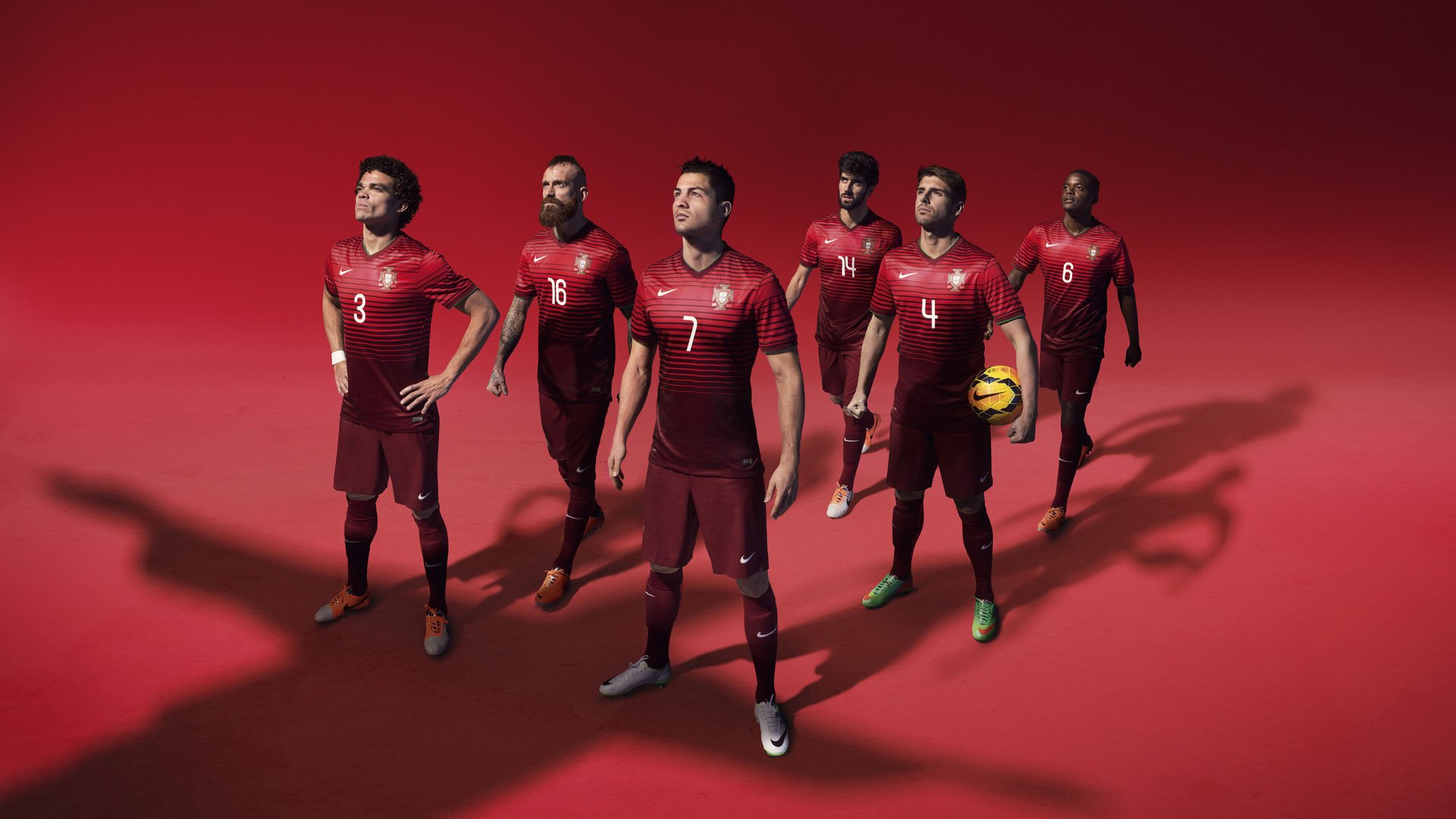 Leyu Sport下载-哈兰德梅开二度、安东尼MVP!多场大战精彩纷呈,哈兰德和梅西